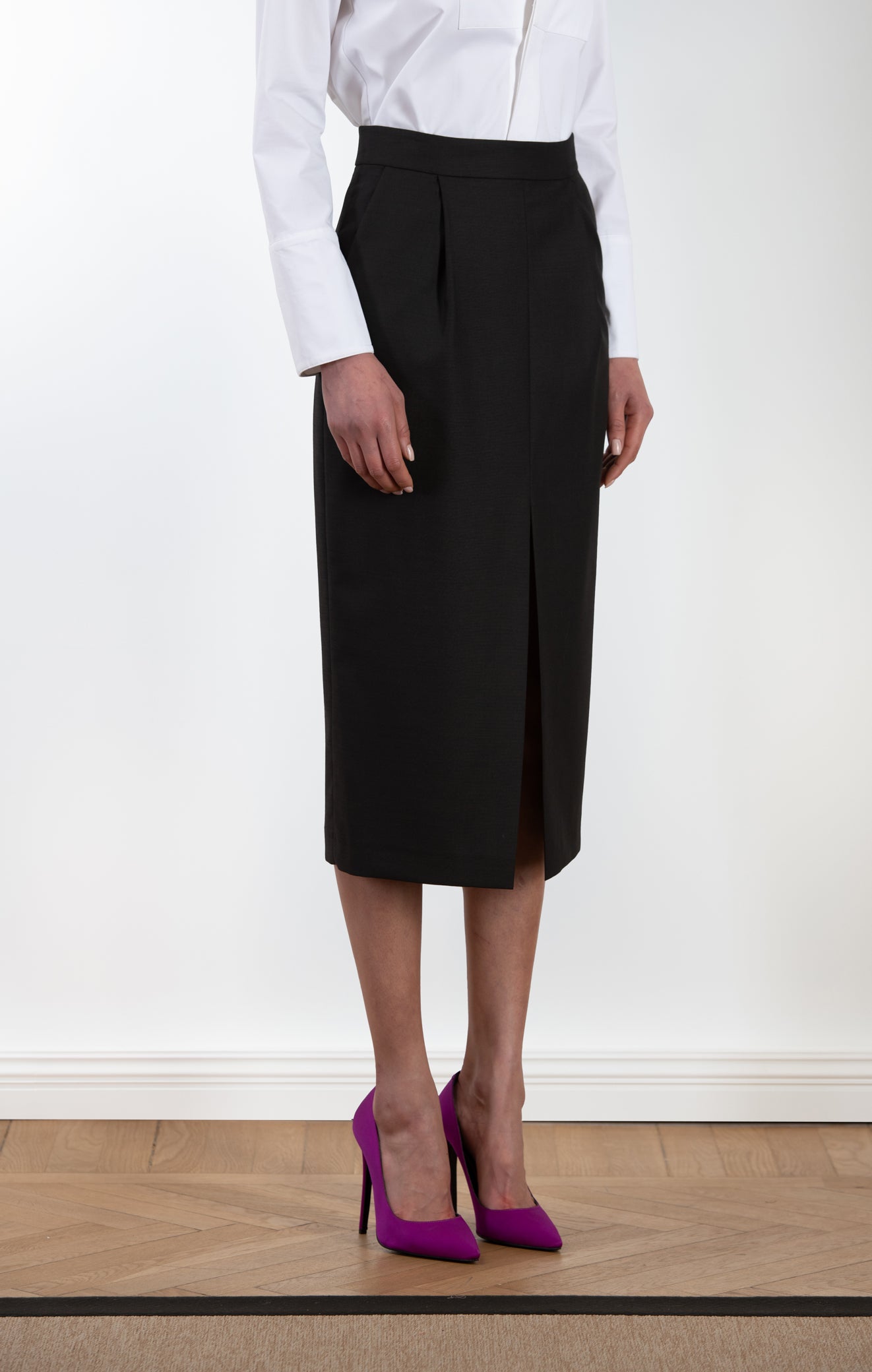 EMMA Tailored Midi Skirt
